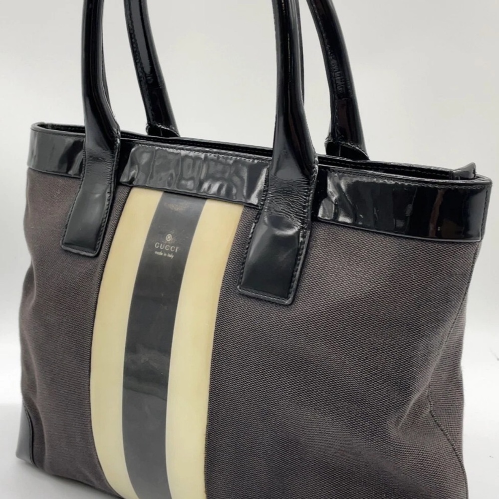 Gucci Black and Cream Structured Tote Bag - Picture 2 of 16